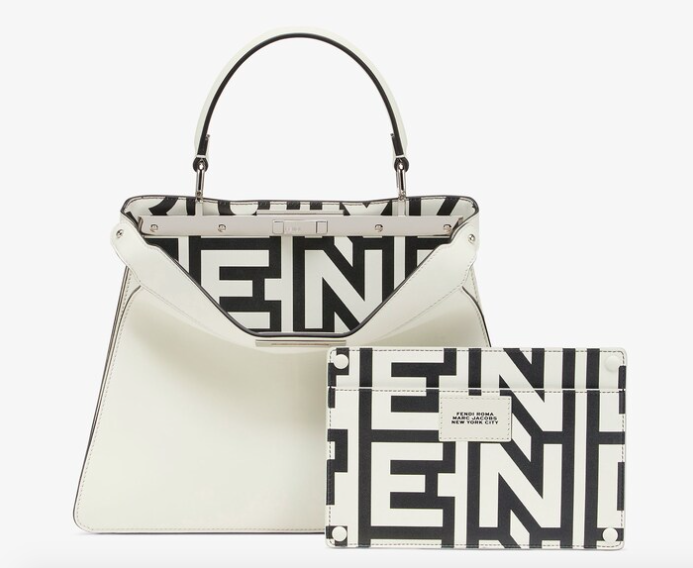 附的小袋也非常時髦。