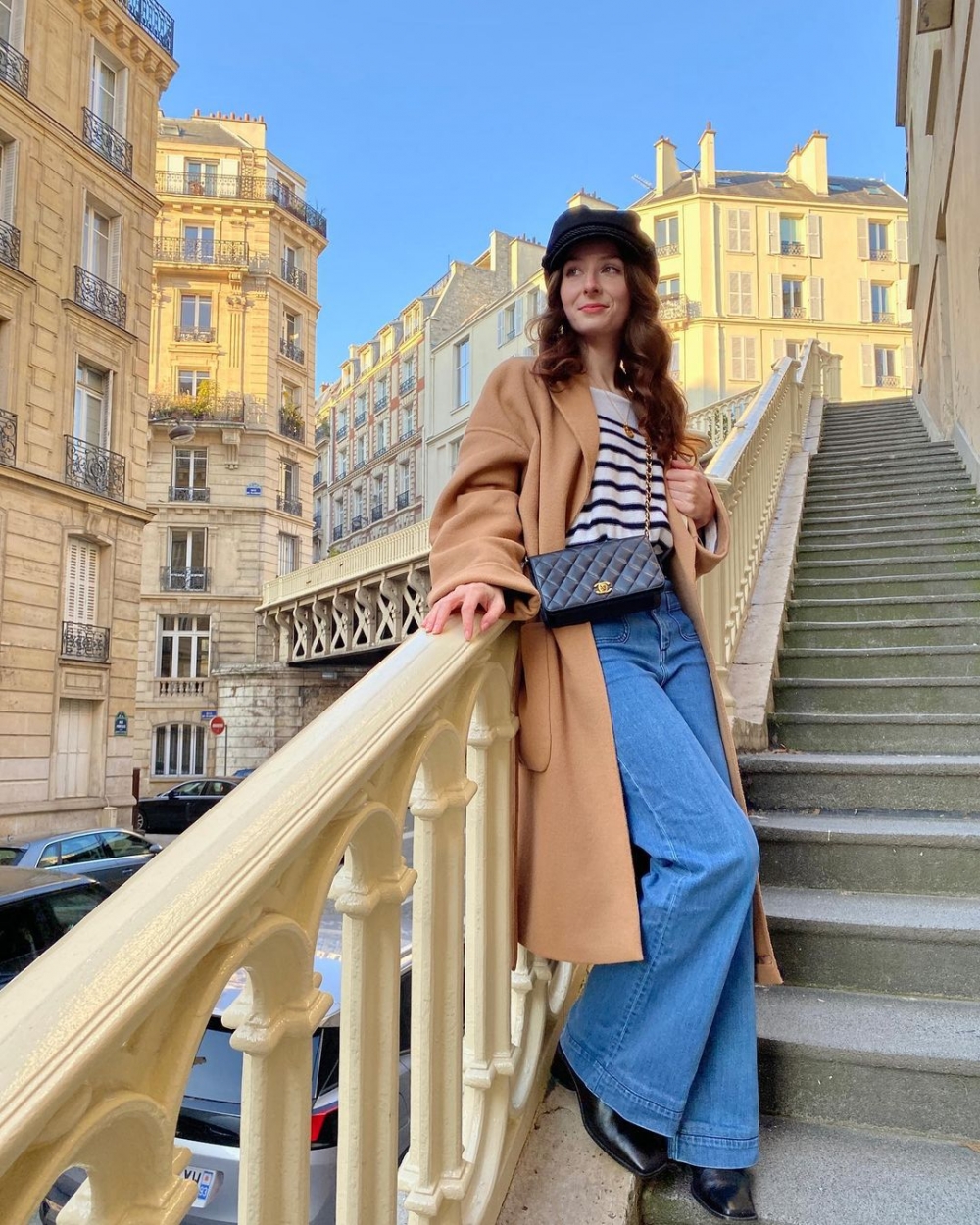 報童帽形塑中性純真感