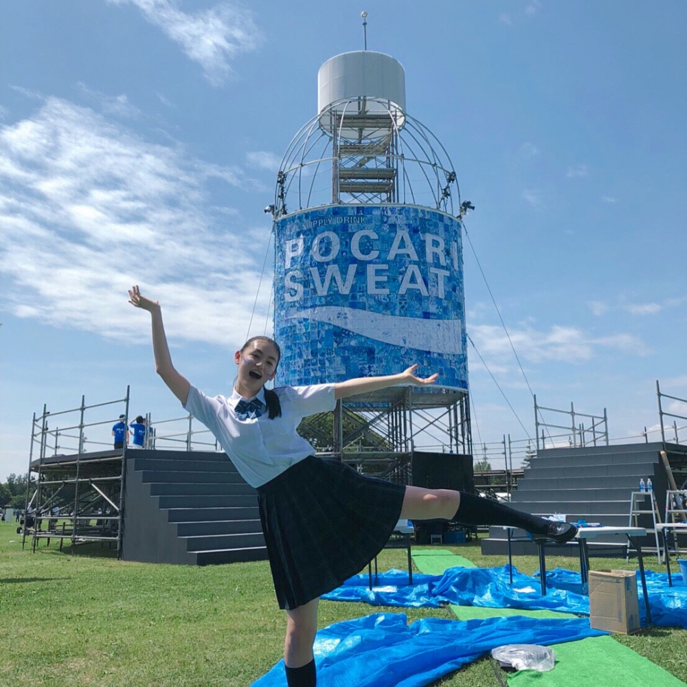 擔任「寶礦力美少女」