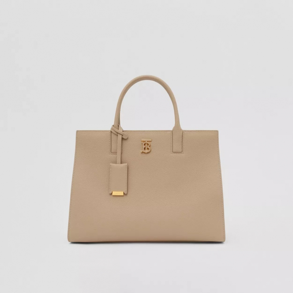 米色的Burberry Grainy Leather Small Frances Bag。