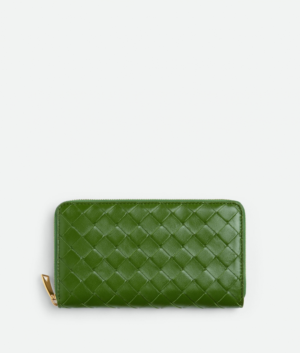 綠色款式的Zip Around Wallet。