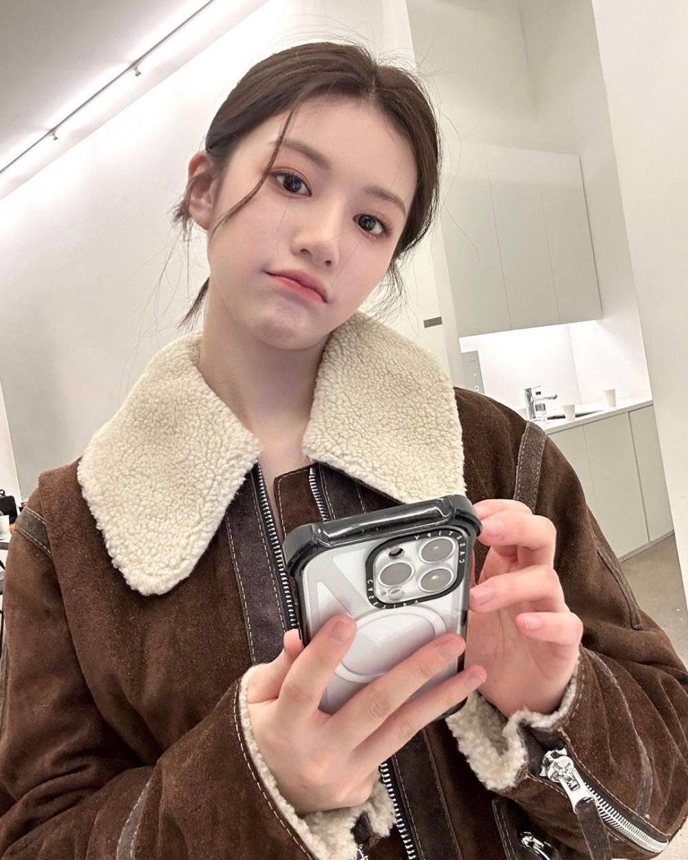 宛如原生好膚質的底妝,是白開水妝容的成敗關鍵。