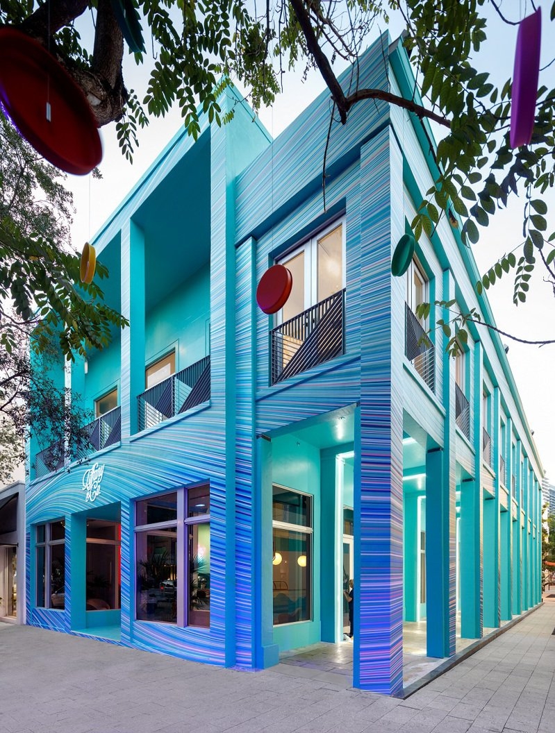 邀請時尚迷們共同度過歡愉聖誕佳節