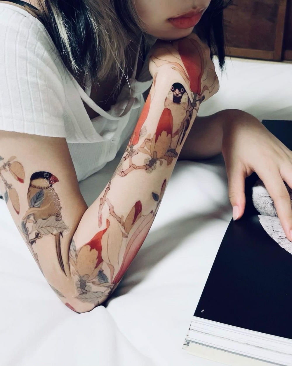 對紋身的熱情轉向替客人刻畫。