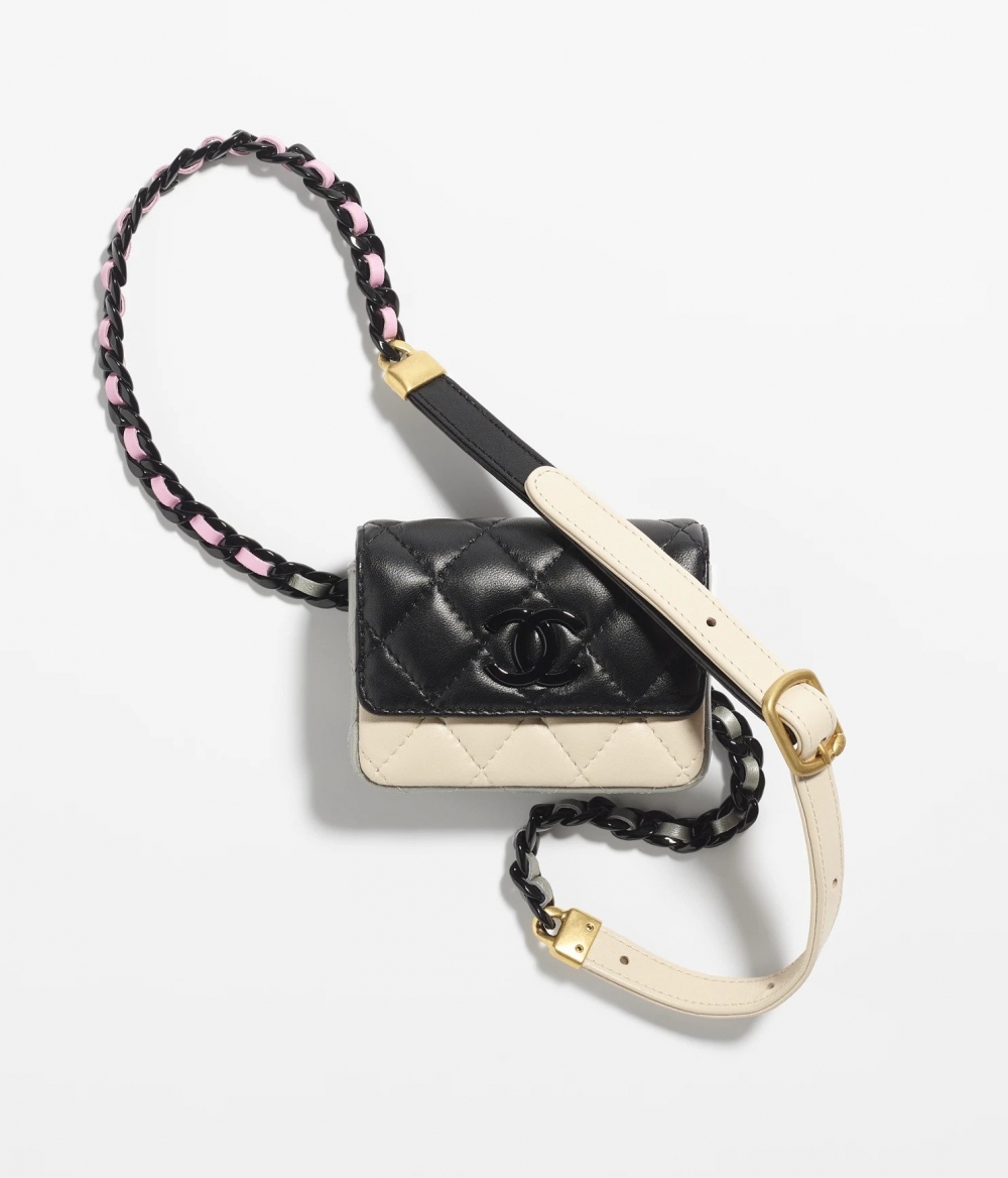 CHANEL Belt Bag