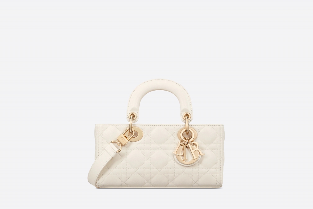 優雅白色的Small Lady D-Joy手袋。