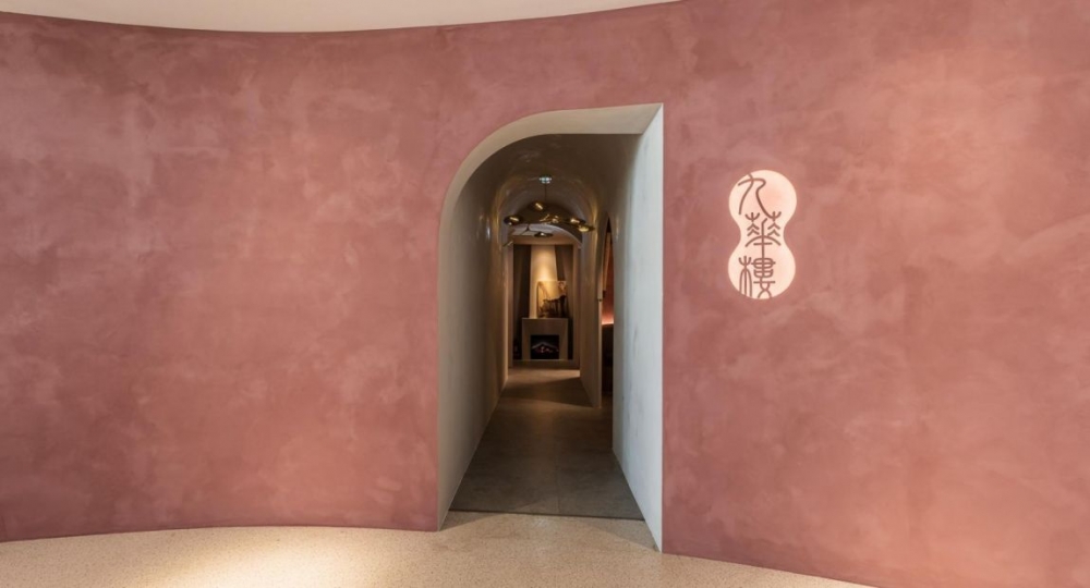 淡粉色的外觀相當醒目。