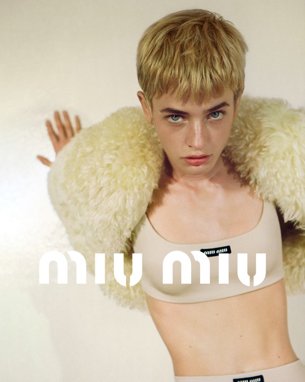 時而帥氣的迷人風格讓人忍不住按下追蹤鍵