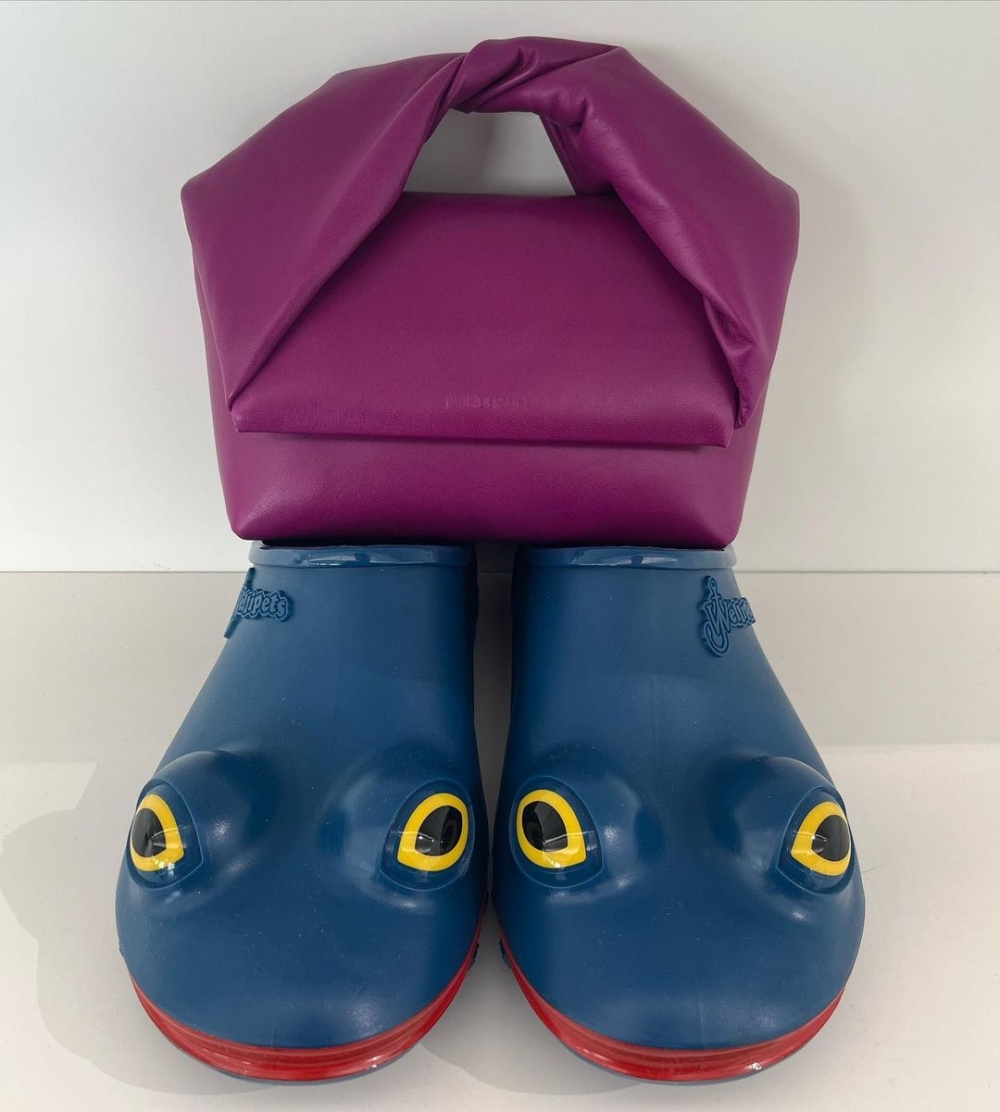 與英國皇家御用的知名雨鞋品牌Wellipets合作