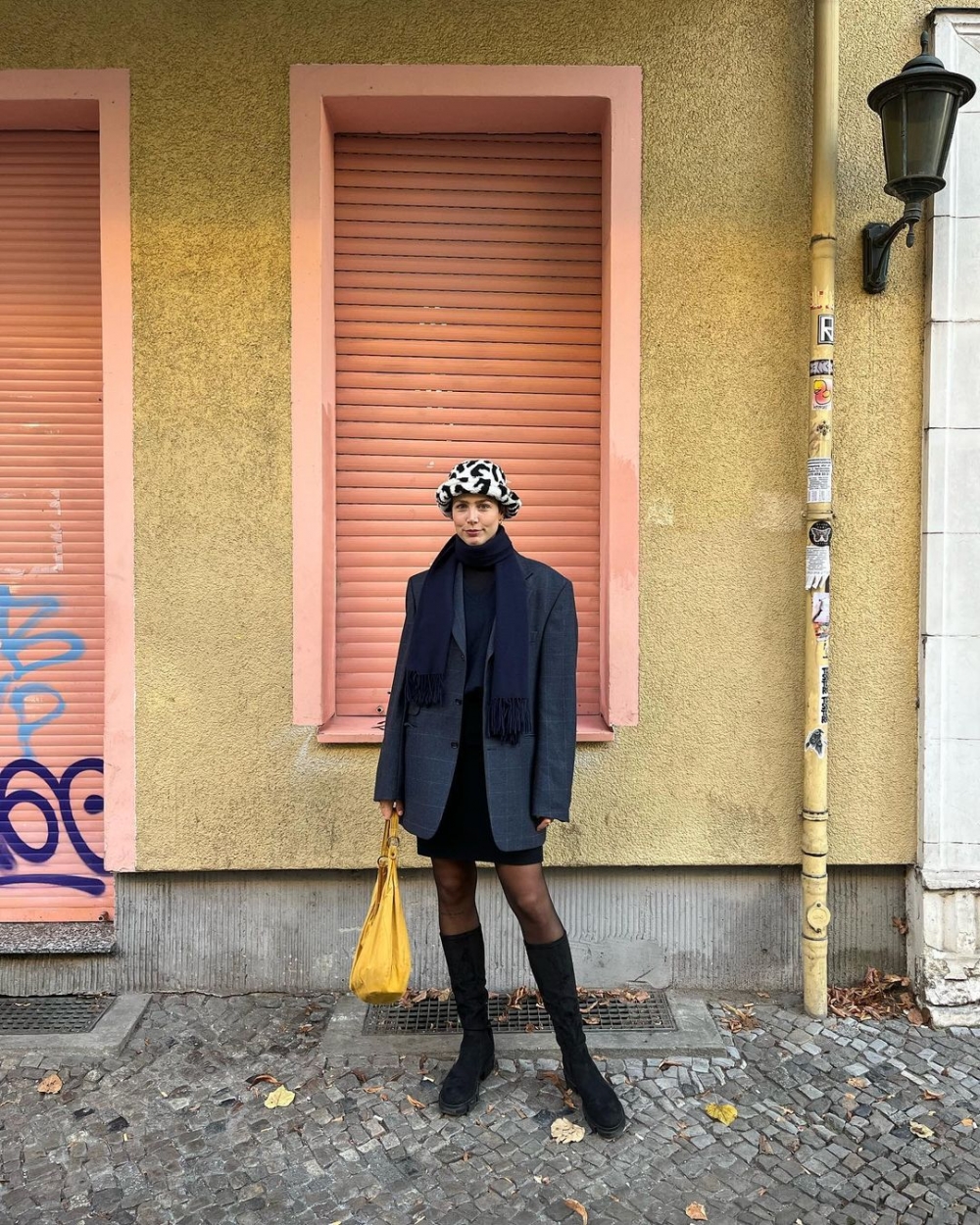 這位德國柏林插畫家Lucy Bohr,多才多藝的她也熱愛時尚。