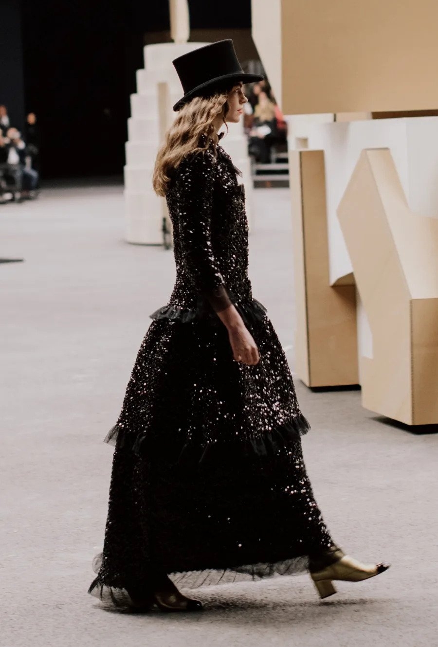 概念由 Rue Cambon 31 號 Gabrielle Chanel 的私人寓所起步。