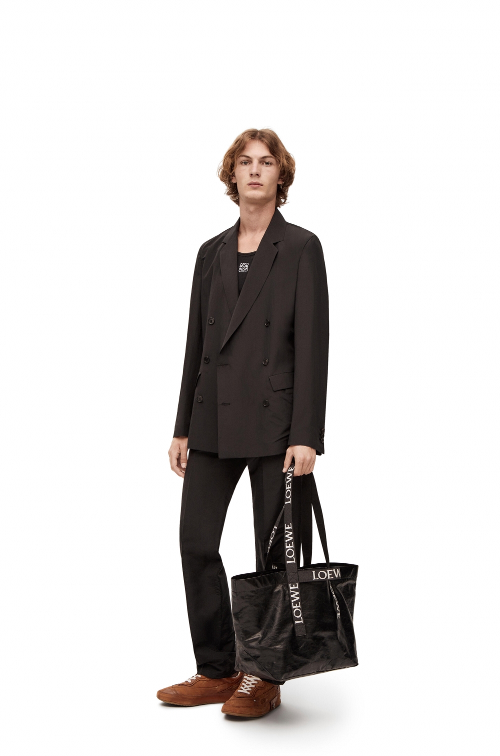 黑色塑造出可愛奢華的輕鬆氛圍