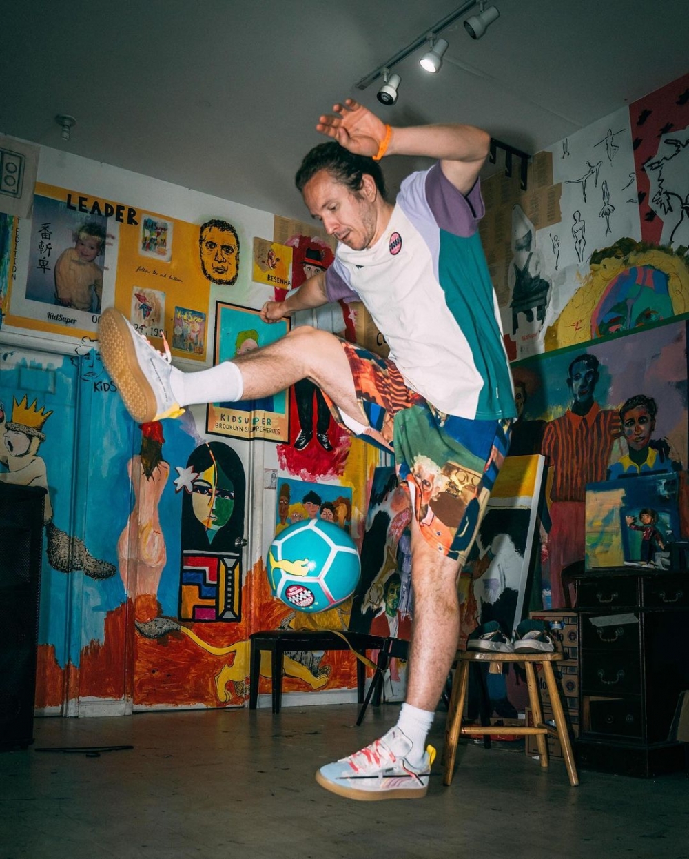 Colm Dillane曾當過職業足球員