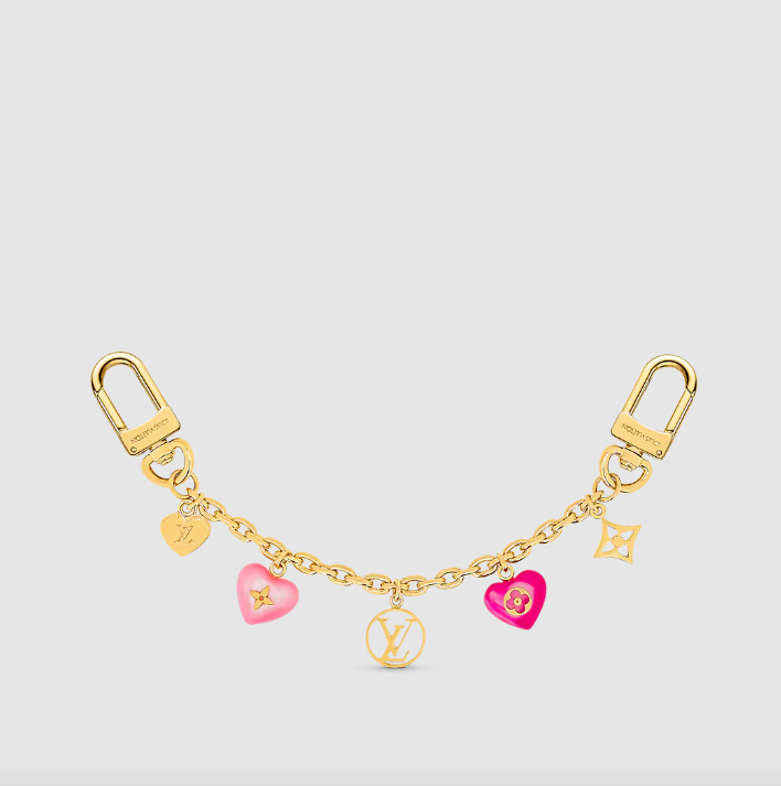 可以掛在手袋上的LV Beloved Family Bag Charm。