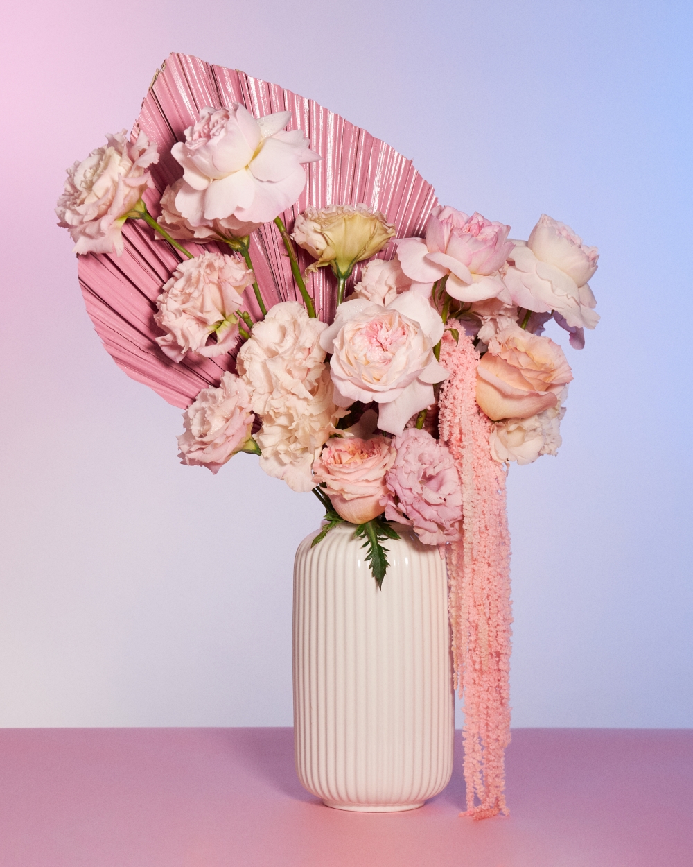 優雅的Bloom In Vase - Cherie d’amour。