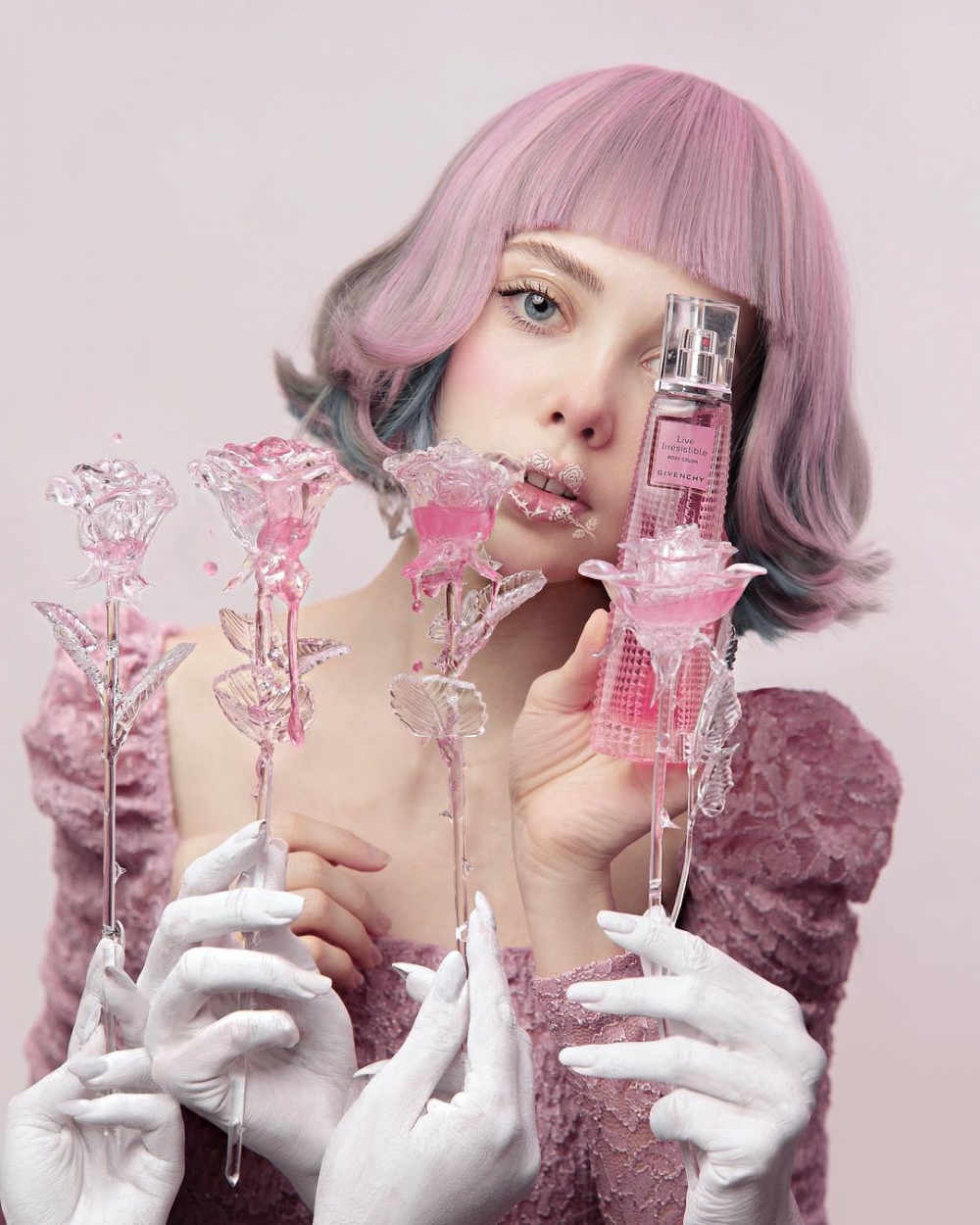 曾與Nike、L'Oréal Paris、Givenchy、Nestle等大品牌合作