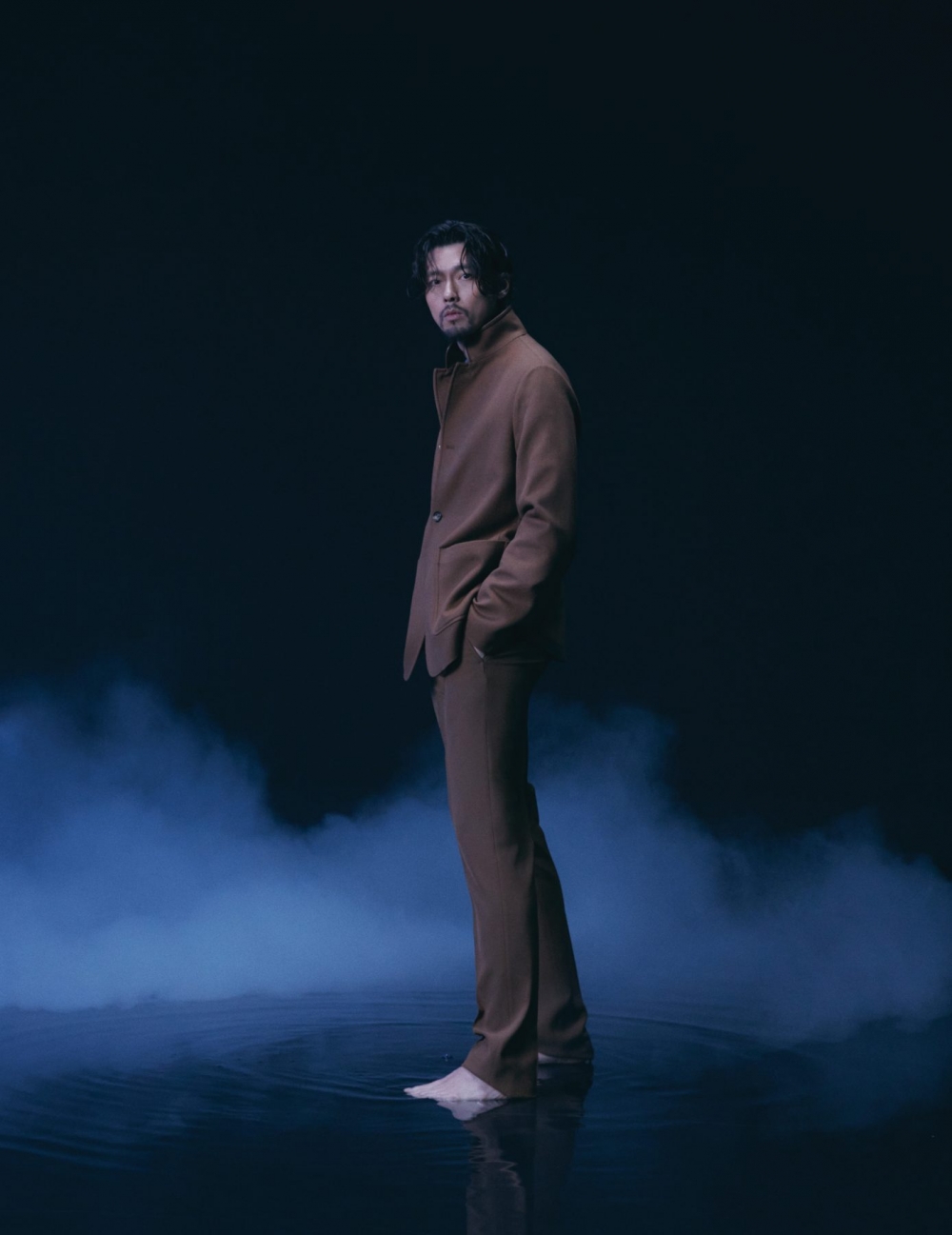 玄彬為Loro Piana所拍攝的新形象照。