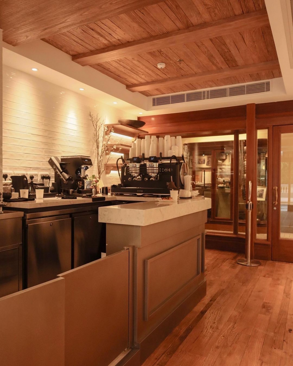 店內也還有擺放著咖啡機。