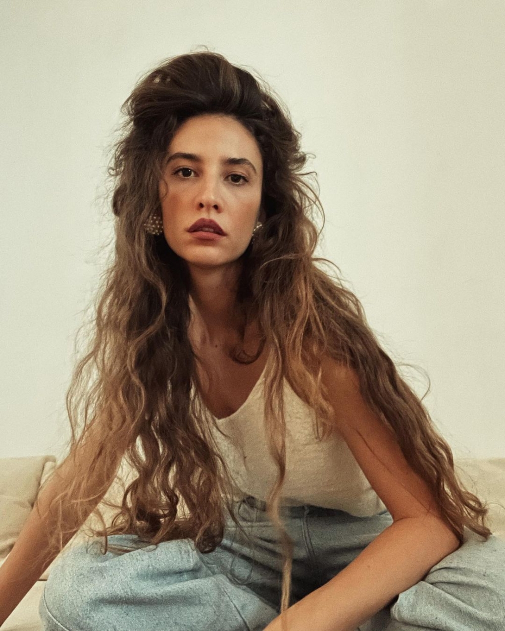 保加利雅的女詩人兼藝術家Anna-Alexandra