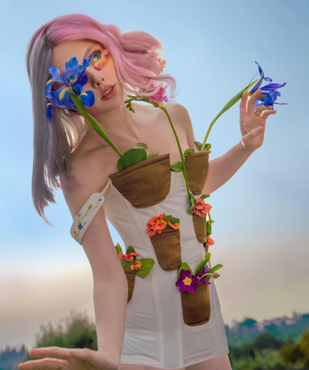 來自俄羅斯模特兒兼藝術家Ellen Sheidlin