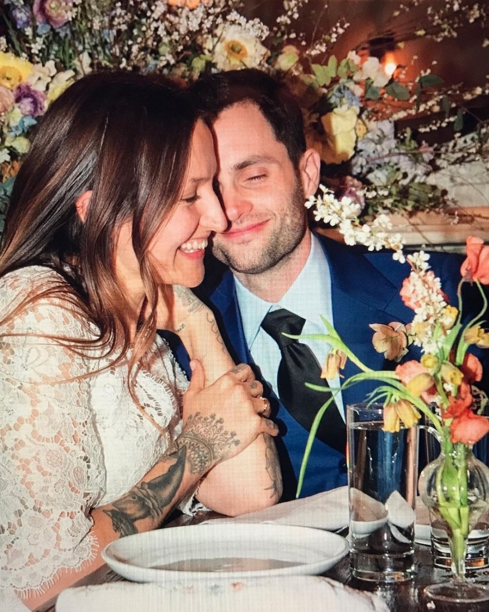 他與歌手Domino Kirke結婚多年。