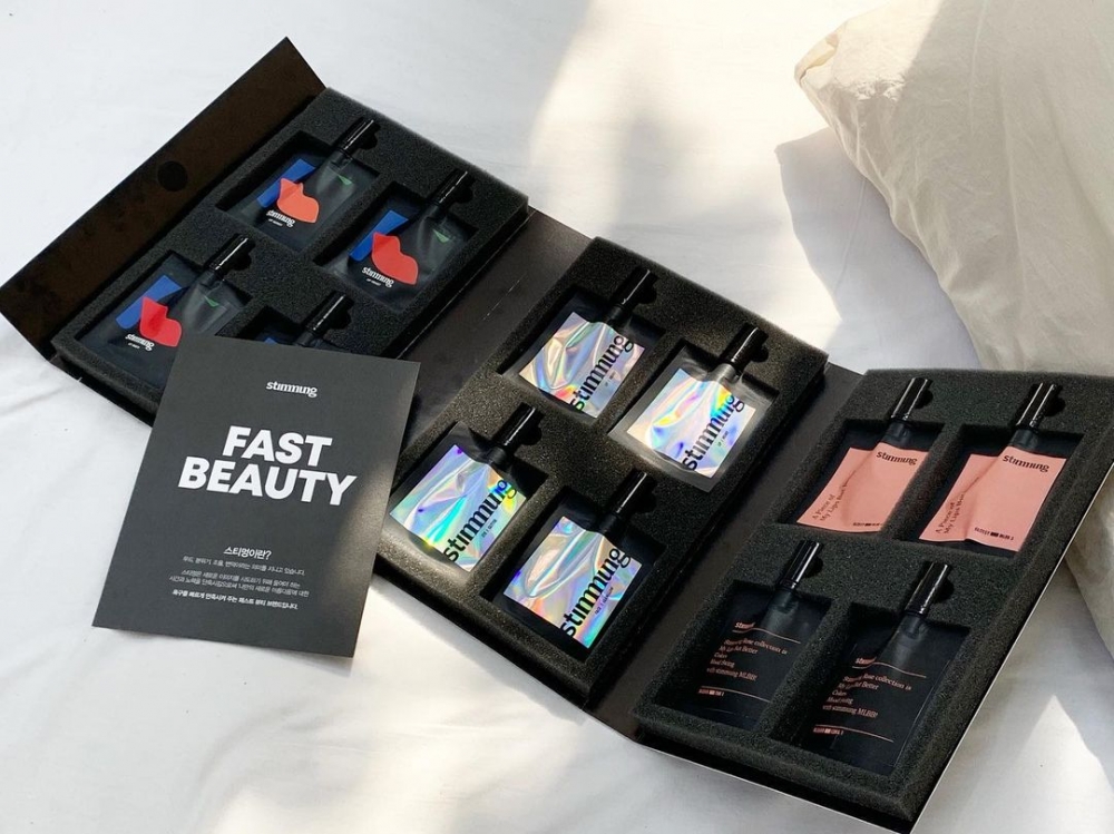 stimmung帶動「Fast Beauty」,希望透過少量用盡來減少化妝品囤積浪費的情況。