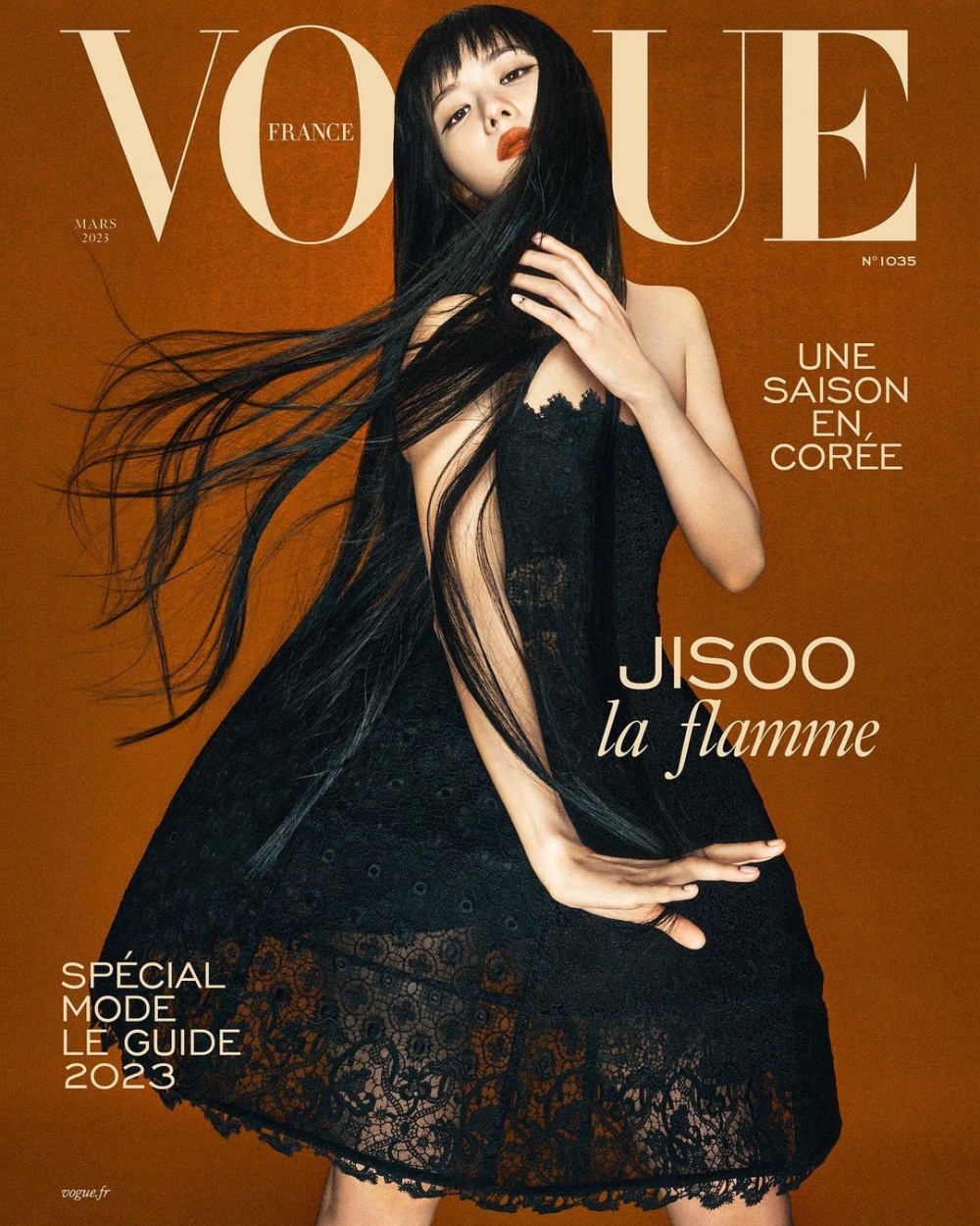 Jisoo成位首登法國版《Vogue》的韓國偶像