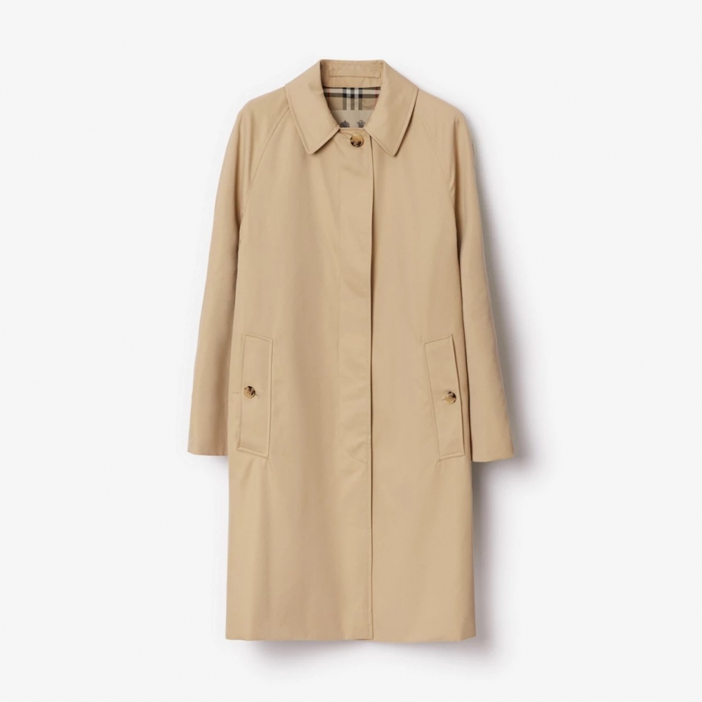 經典簡約的Camden Heritage Car Coat。