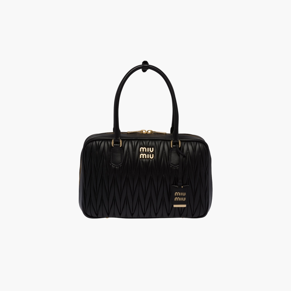 Miu Miu Matelassé納帕軟皮手挽袋