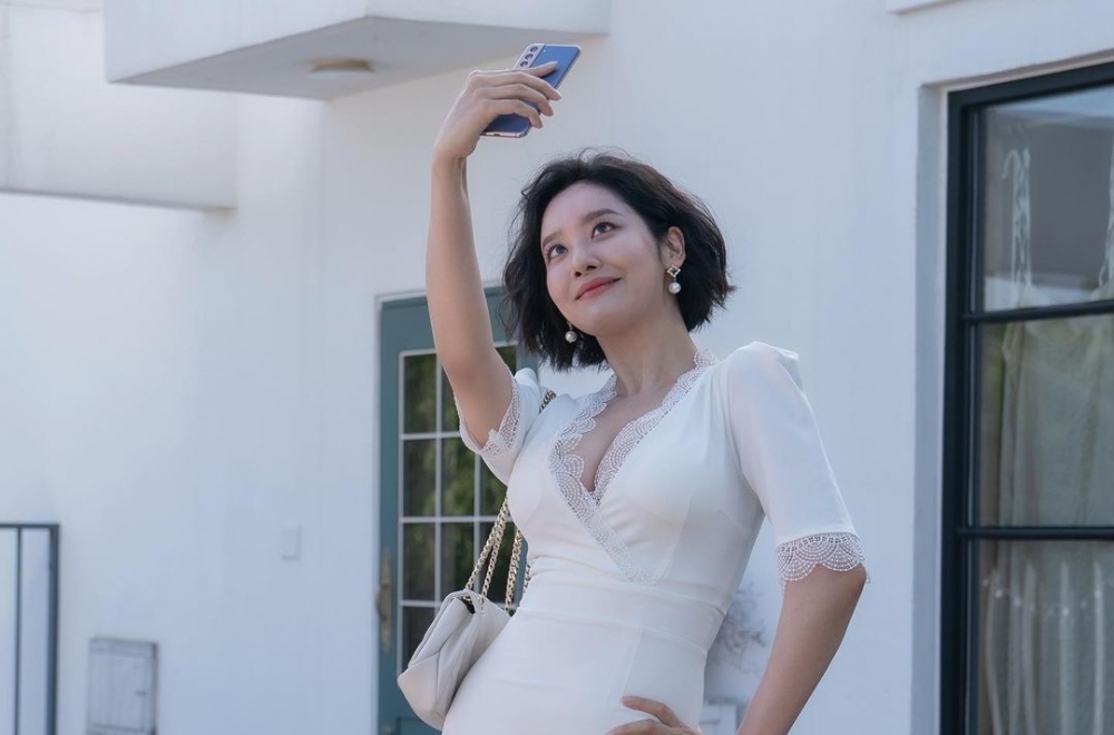 為呈現角色「崔惠程」的豐滿,拍攝《黑暗榮耀》期間車珠英不刻意控制食量,維持體態「肉肉感」。