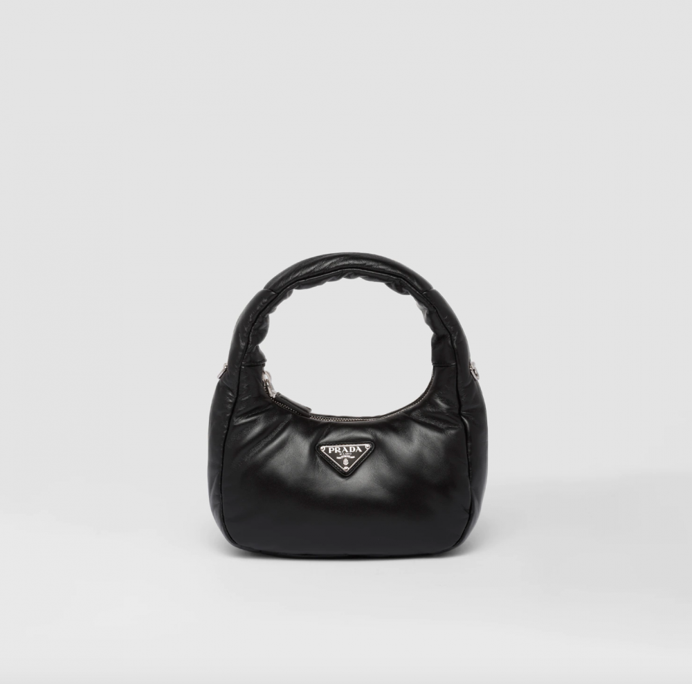 黑色的Prada Soft Padded Nappa Leather Mini-Bag。