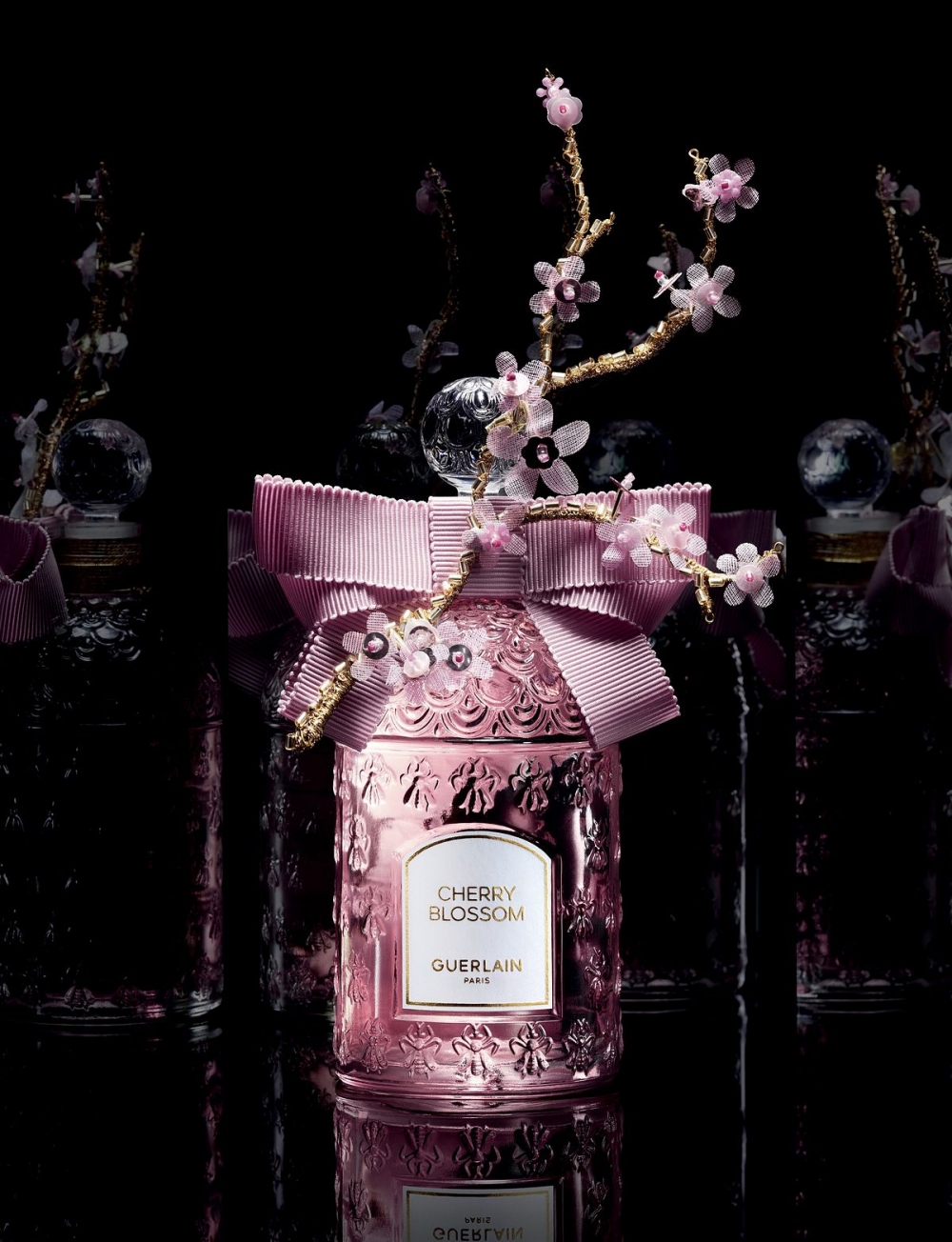 GUERLAIN 花冠粉櫻淡香水金絲飾繡蜂印瓶