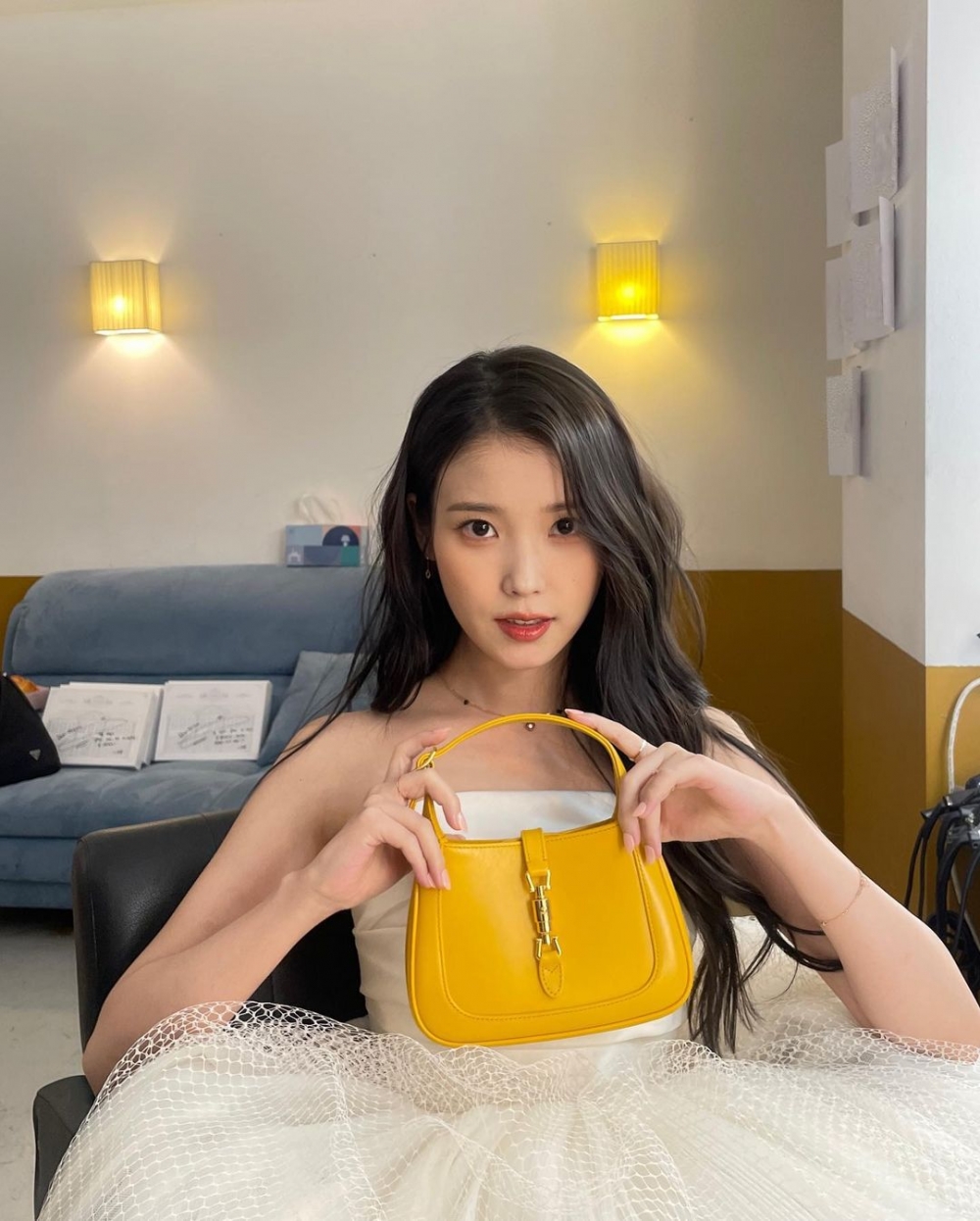 IU同款手袋:Gucci Jackie 1961