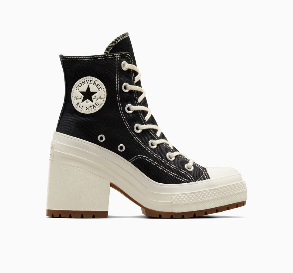 推出百搭的黑色Chuck 70 De Luxe Heel。