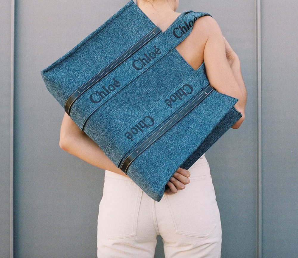 人氣Chloé Woody Tote Bag又換上新衣。