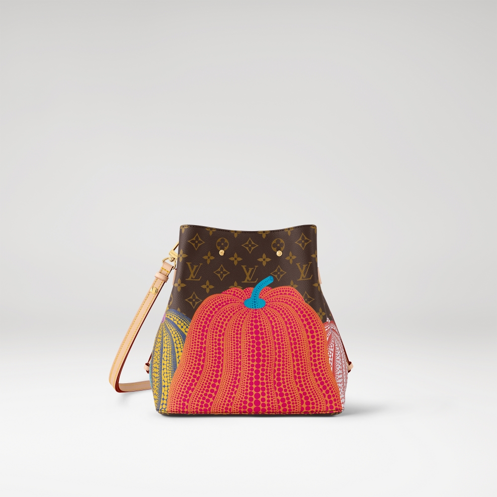Louis Vuitton x Yayoi Kusama NéoNoé in Monogram Canvas with Pumpkins Print。