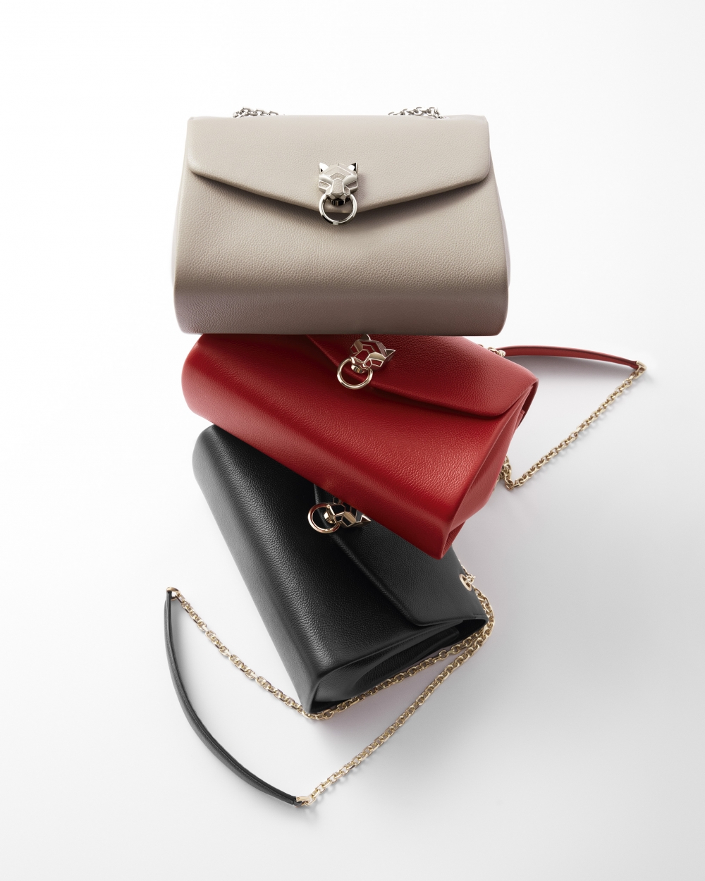 手袋有推出小尺寸的款式。