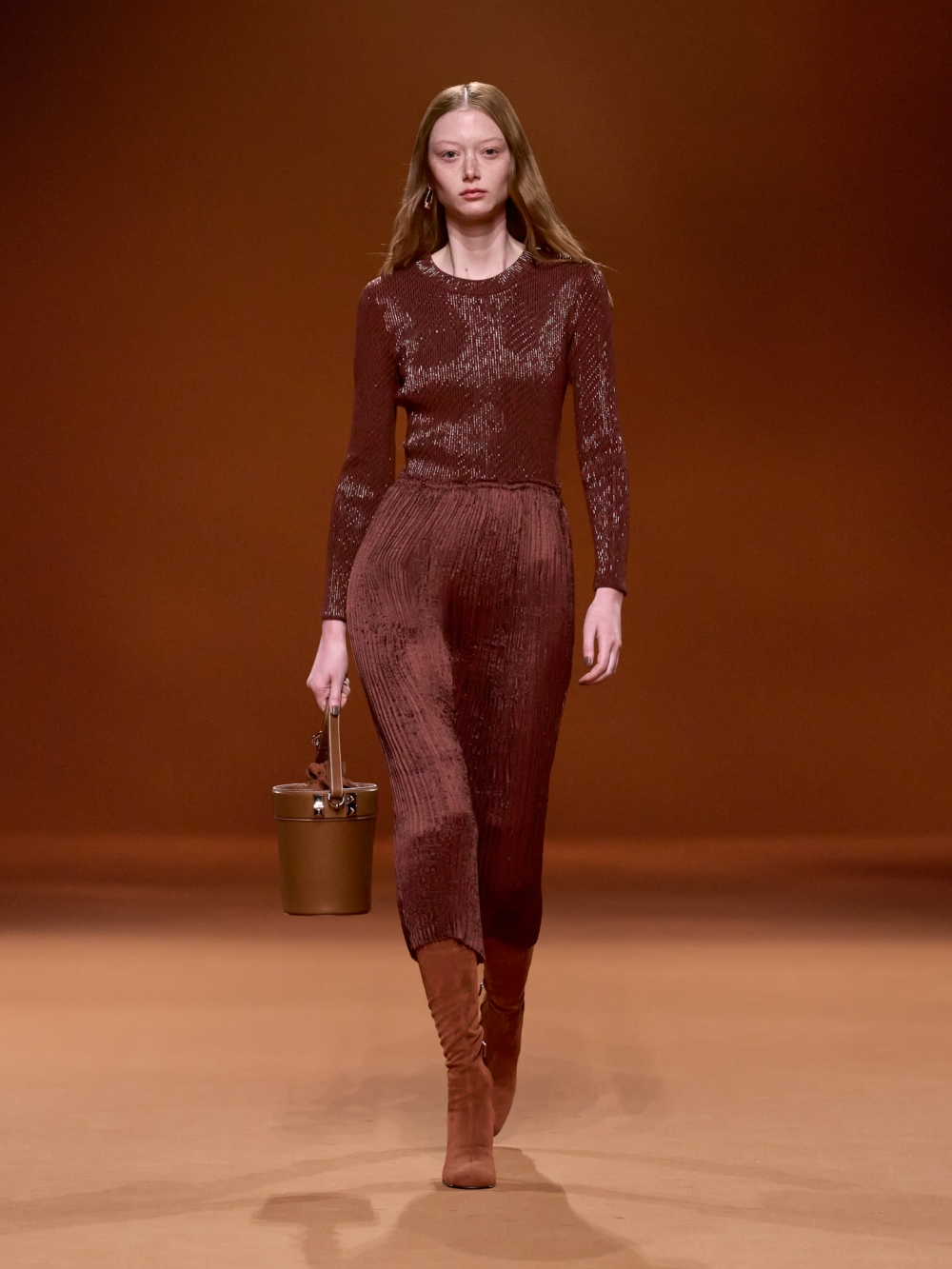 Hermès 每一季總是能巧妙地運用細節和色調