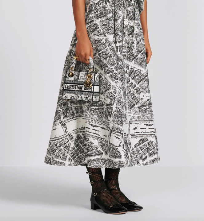 時髦的讓人著迷的優雅。