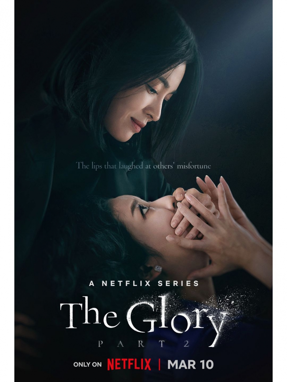 雖然不少人指劇前畫報經已預示「崔惠程」的結局,但當看到她被鉛筆插喉的一幕,仍感驚訝!