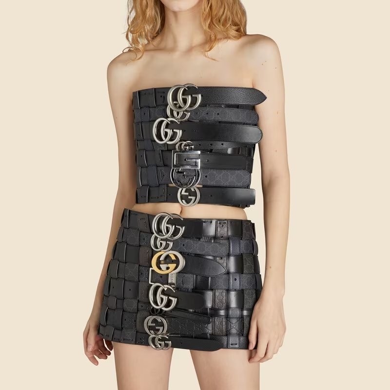 搭配成一套也相當時髦。