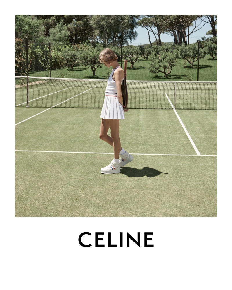 今年夏季CELINE推出了群新網球系列Tennis Capsule Collection