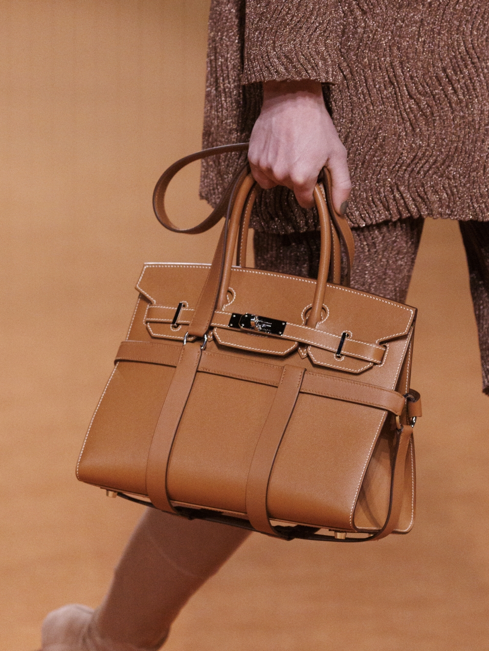 以Hermès馬具風格中汲取想法