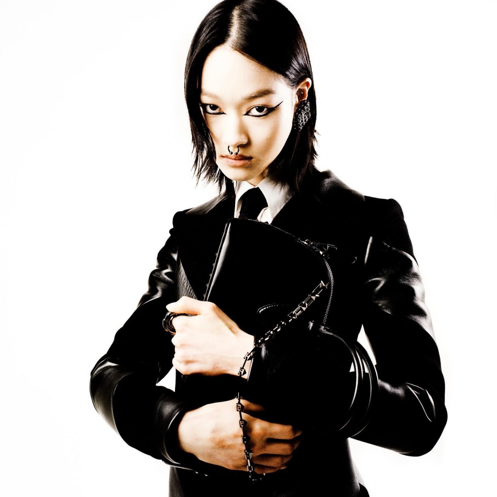 Valentino秀場上的歌德眼線