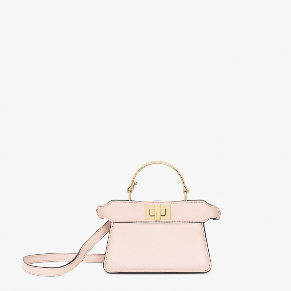 FENDI Nano Peekaboo Maxi Handle-淡粉色。