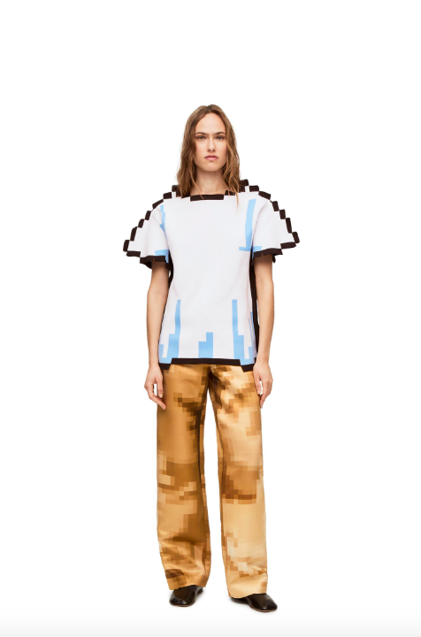 搭配成一整套也非常有造型。