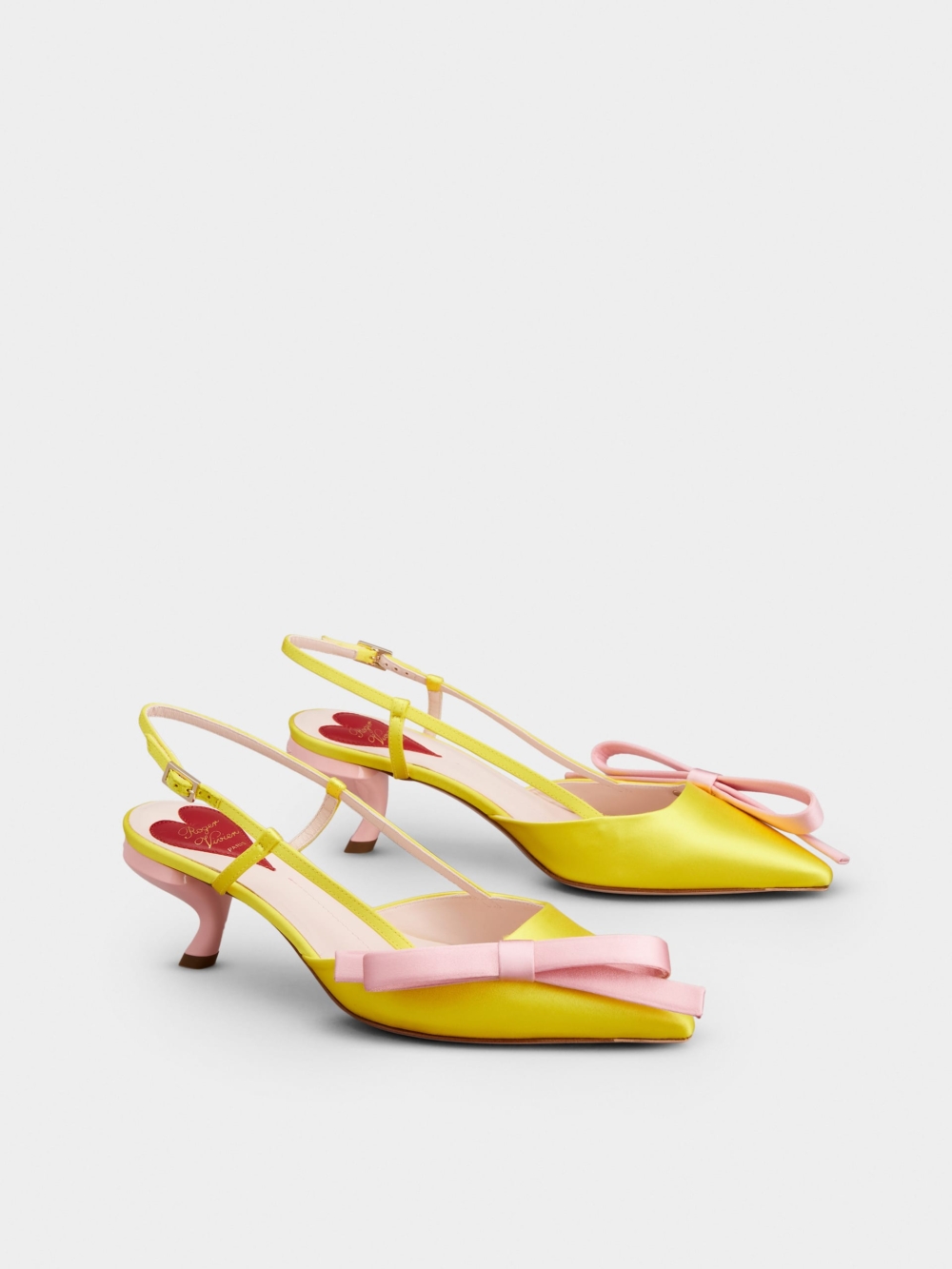 Roger Vivier Virgule 緞面蝴蝶結露跟高跟鞋黃色