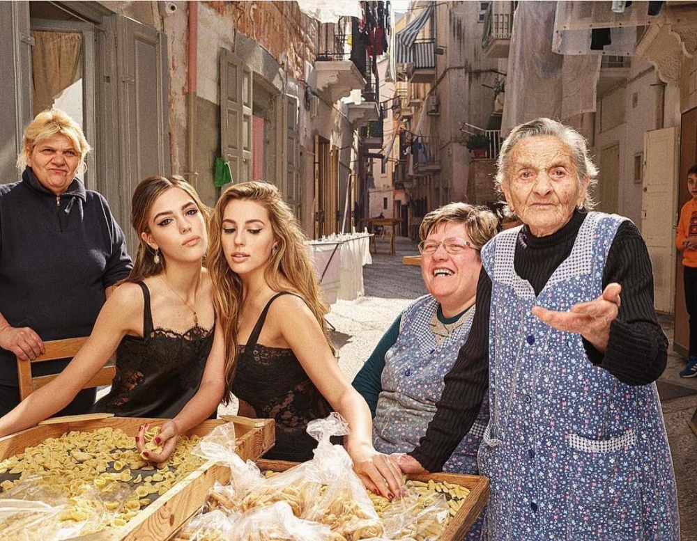 過去她也曾與為Dolce & Gabbana Beauty拍攝廣告。