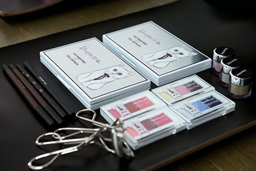 當時推出的聯名商品。