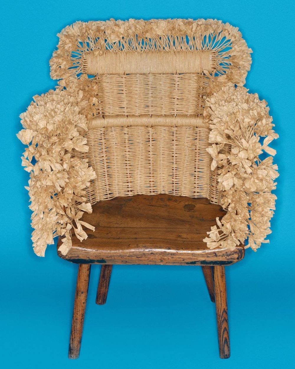 由天然纖維和皮革製成